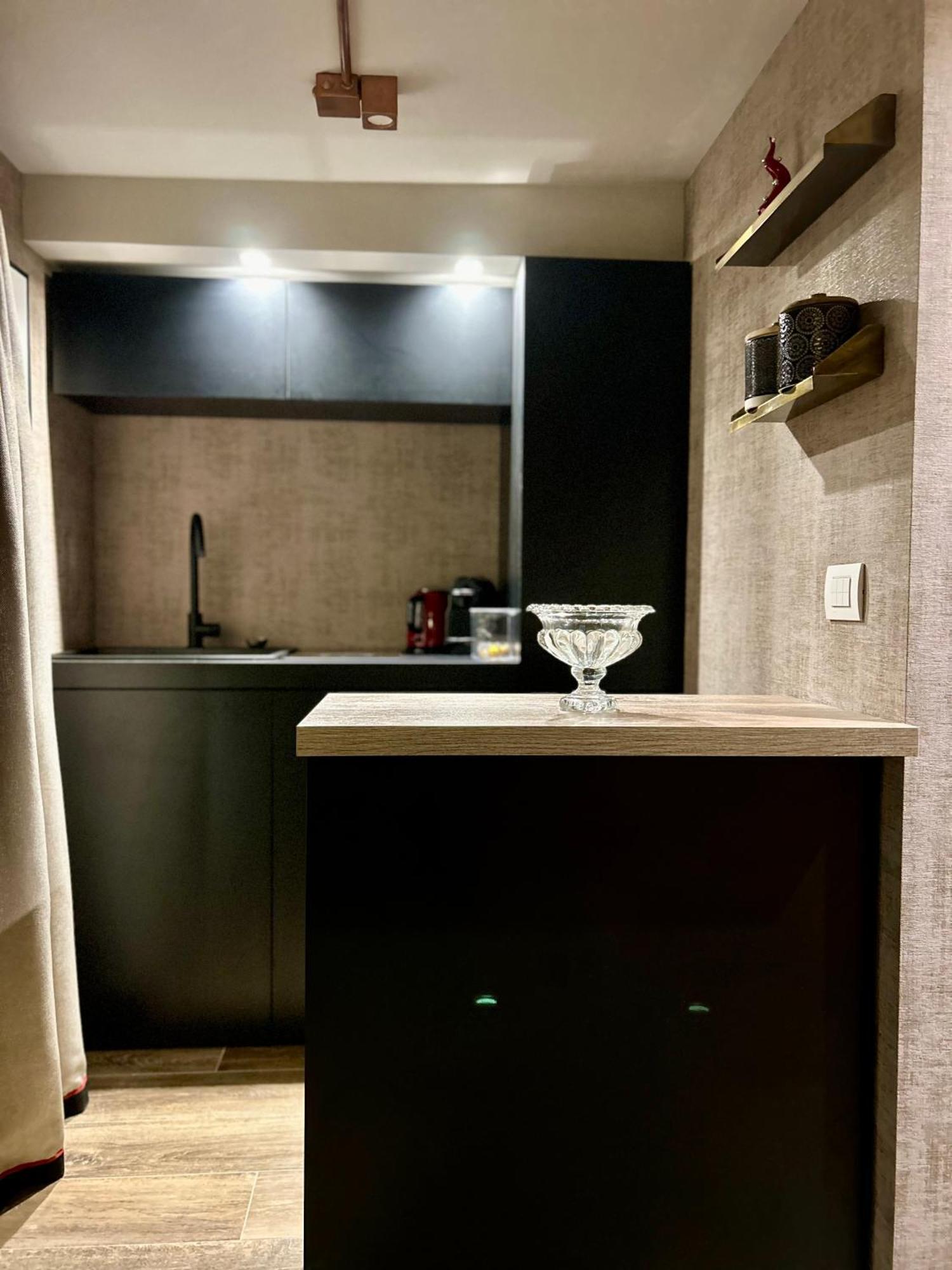 Appartamento Portrait Luxury Loft Bari Esterno foto