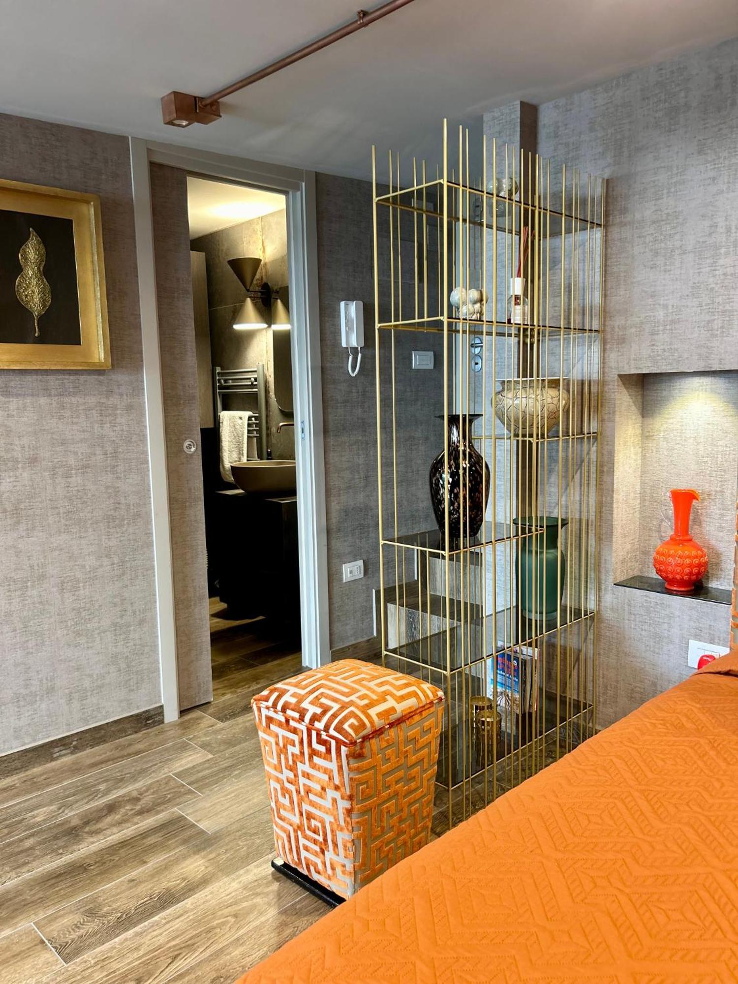 Appartamento Portrait Luxury Loft Bari Esterno foto